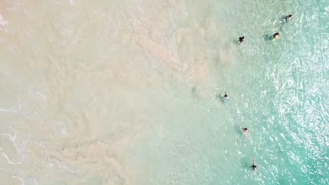 Hawaii-Aerial-Drone-View-of-light-blue-water-beach-in-Honolulu-2