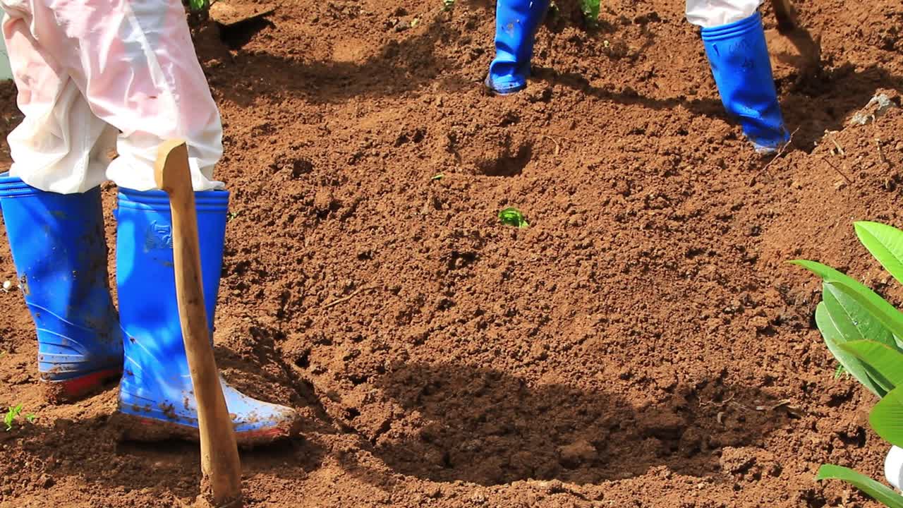 La procedura funeraria di un cadavere infetto dal coronavirus secondo il protocollo Covid-19