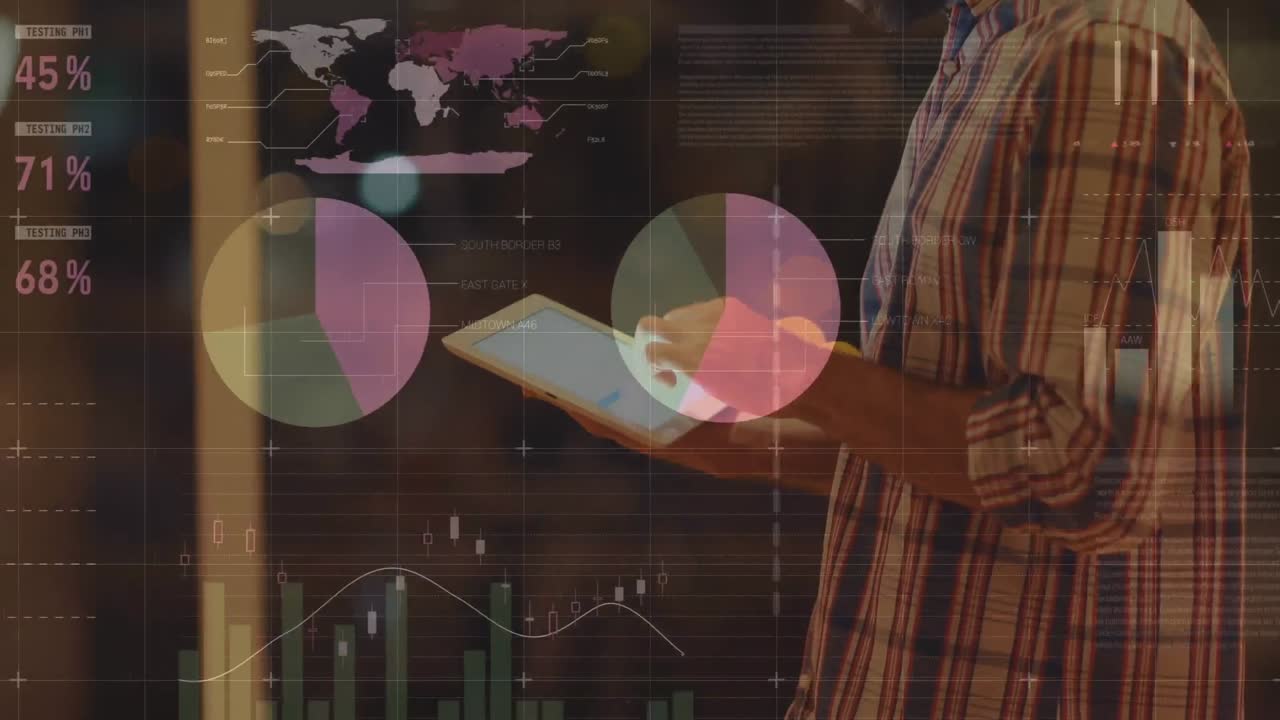animación de procesamiento de datos estadísticos contra hombre caucásico usando tableta digital en la oficina.