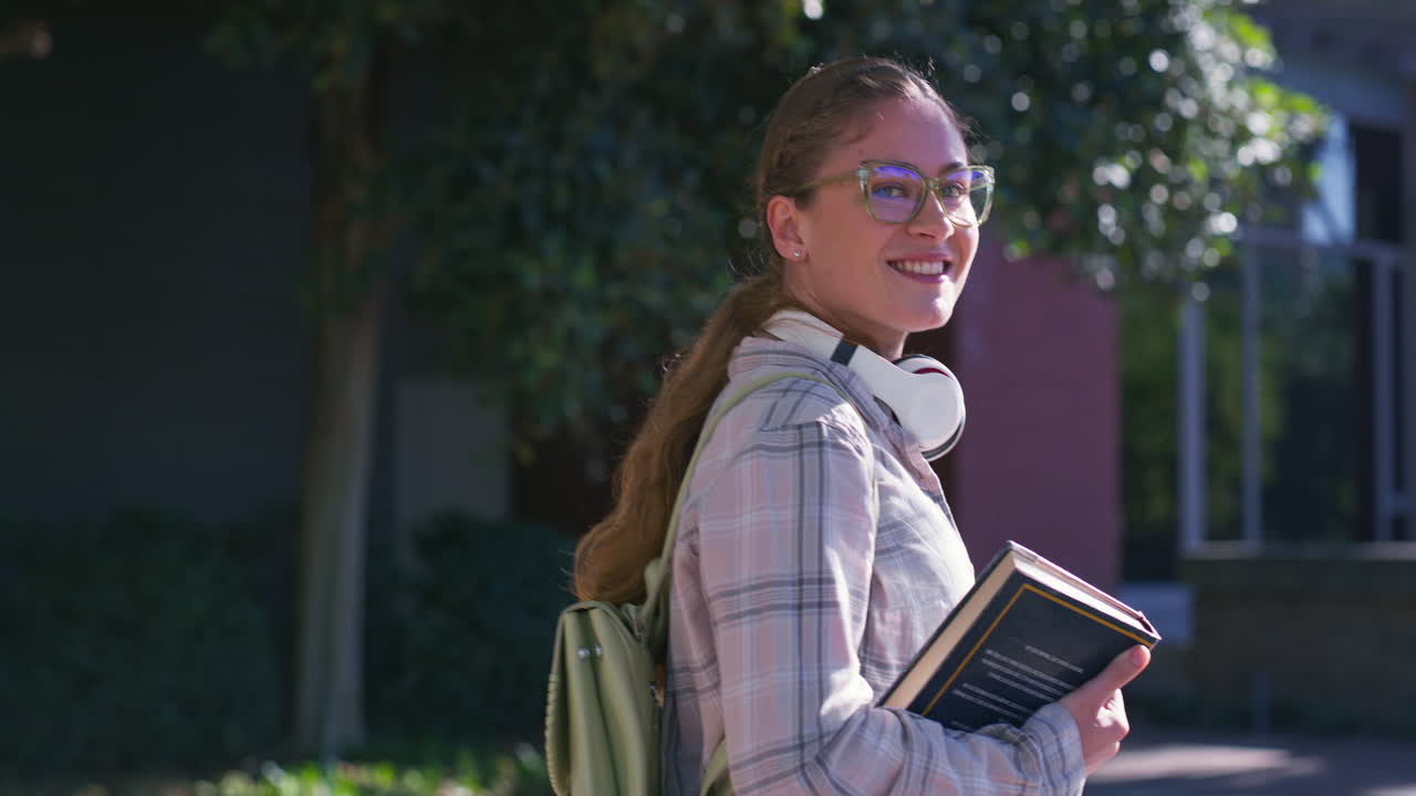 Ritratto di una studentessa
