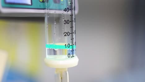 saline drip gradually decreasing in volume