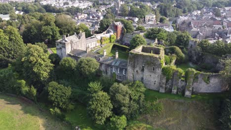 Cockermouth-Castle-Lake-District-Cumbria-Reino-Unido-Imágenes-Aéreas-De-Verano