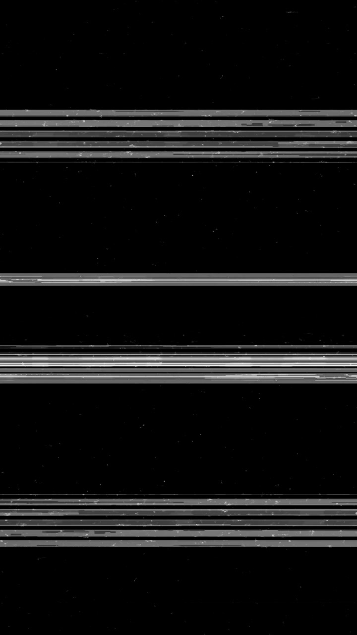 Efek Glitch Digital dengan Garis Horizontal dan Derau