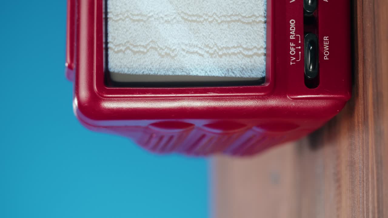 고대 텔레비전과 정적