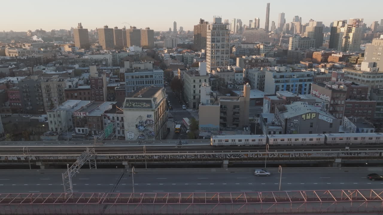 브루클린의 윌리엄스버그 (williamsburg) 의 공중 풍경, 뉴욕의 한 가을 아침 촬영.