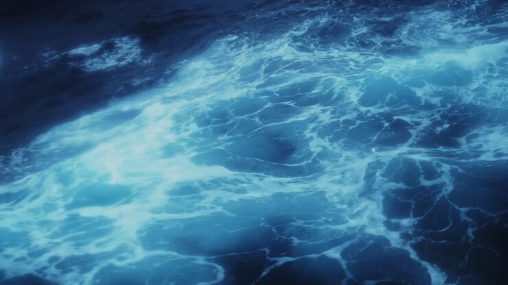 Onde agitate e mosse in mare aperto, sfondo di onde blu durante un viaggio in nave da crociera che attraversa il Passaggio di Drake verso l'Antartide, attraverso l'acqua fino alla Penisola Antartica da Ushuaia.