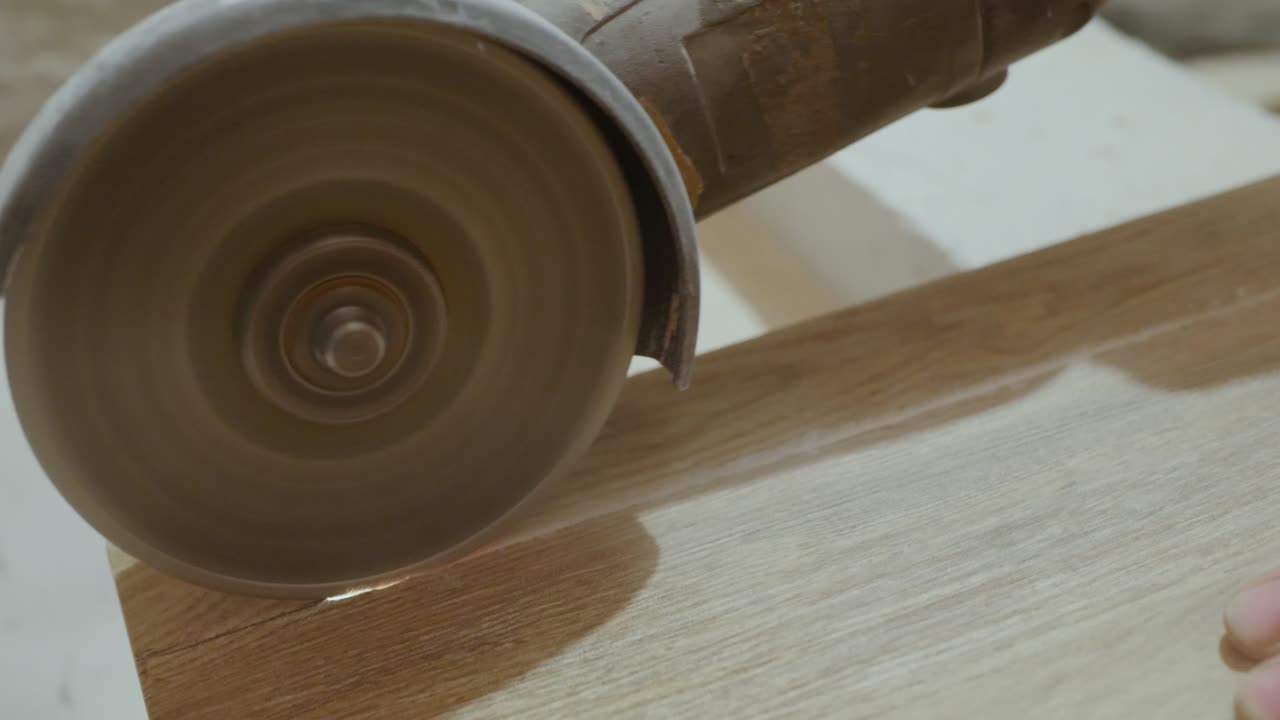 azulejos de cerámica cortados