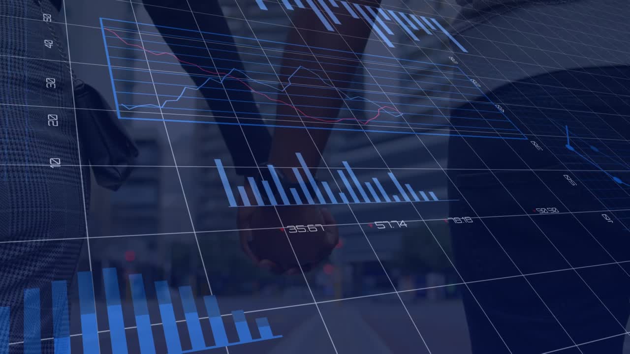 Animazione di elaborazione dati finanziari su una coppia felice e multietnica