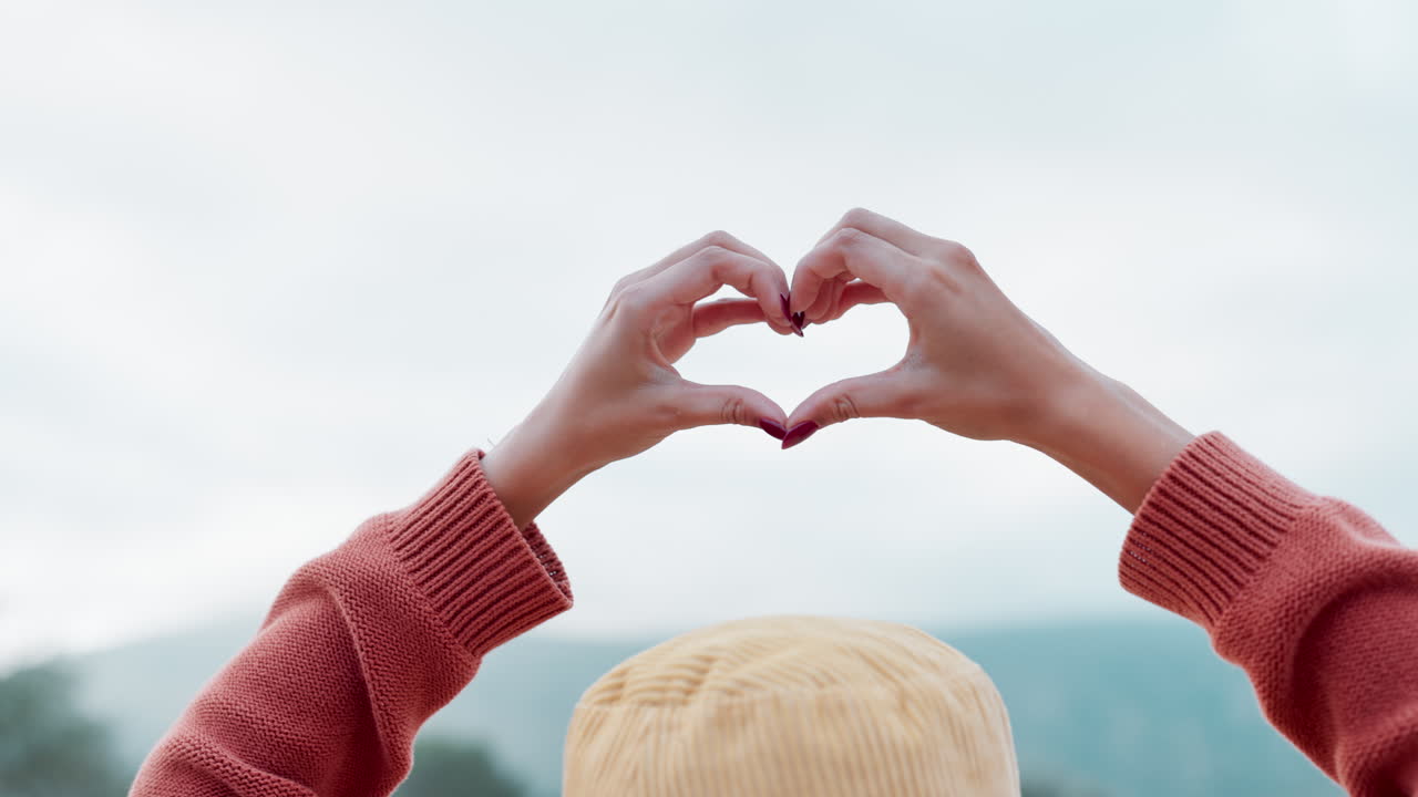 Heart Hands with Corduroy Hat
