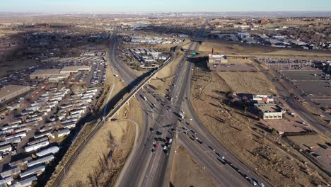 Tráfico-De-Hora-Pico-En-Colfax-Blvd.