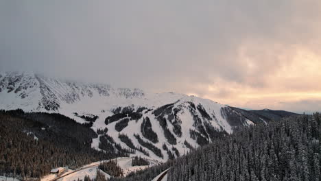 Loveland-Pass,-Colorado,-USA