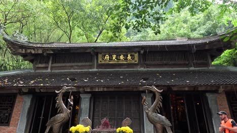 vietnamese temple in the mountains