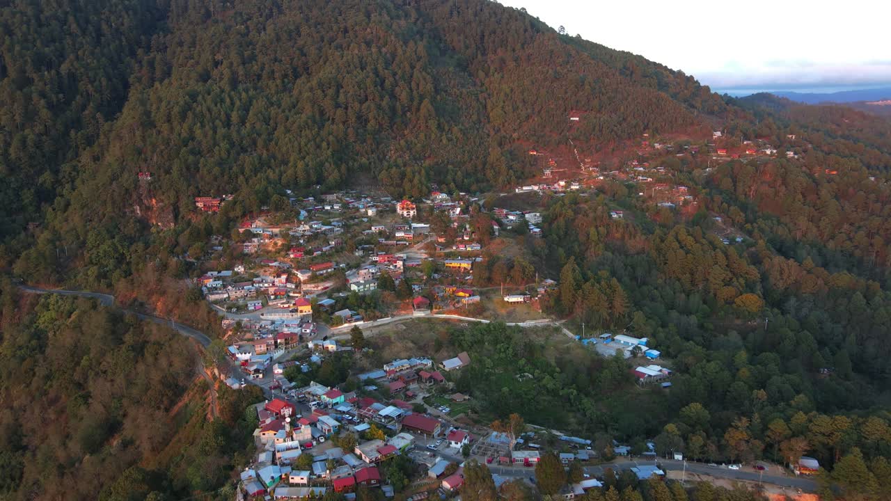 san jose del pacifico, capital de hongos magicos, mexico, oaxaca, drone shot 4k