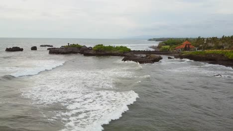 pura gede luhur batu ngaus temple near canggu in bali