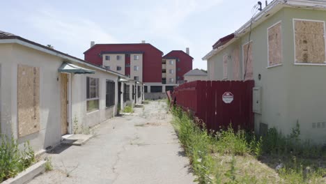 great pan across abandoned homes