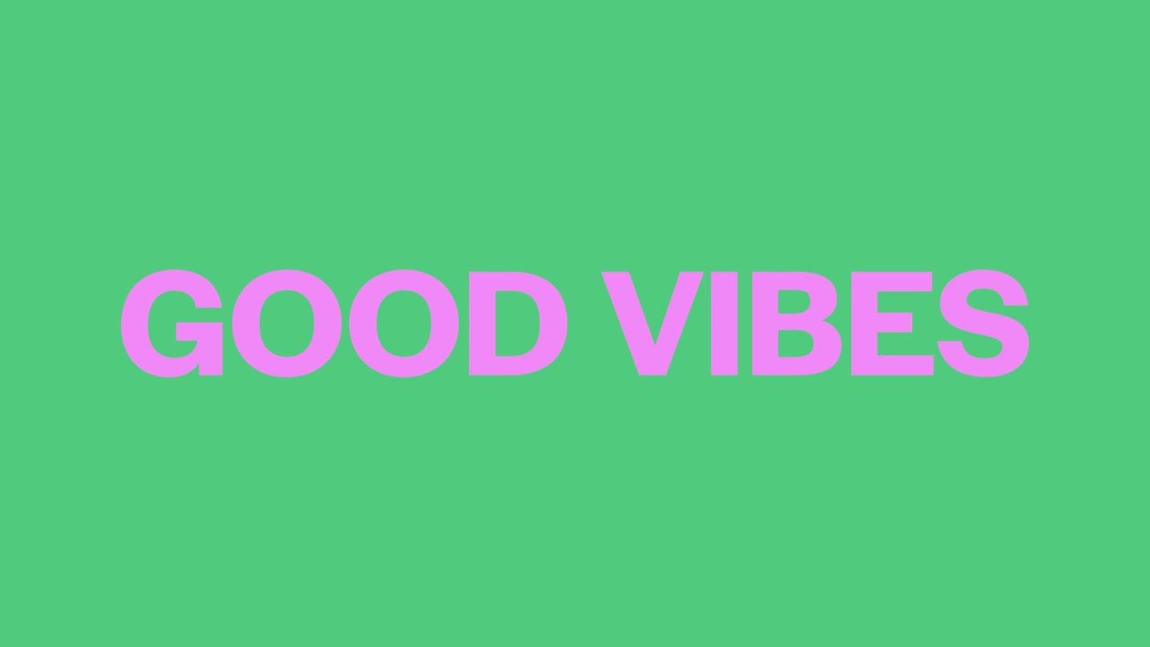 Animasjon av teksten 'good vibes' i rosa bokstaver i repetisjon på hvit bakgrunn.