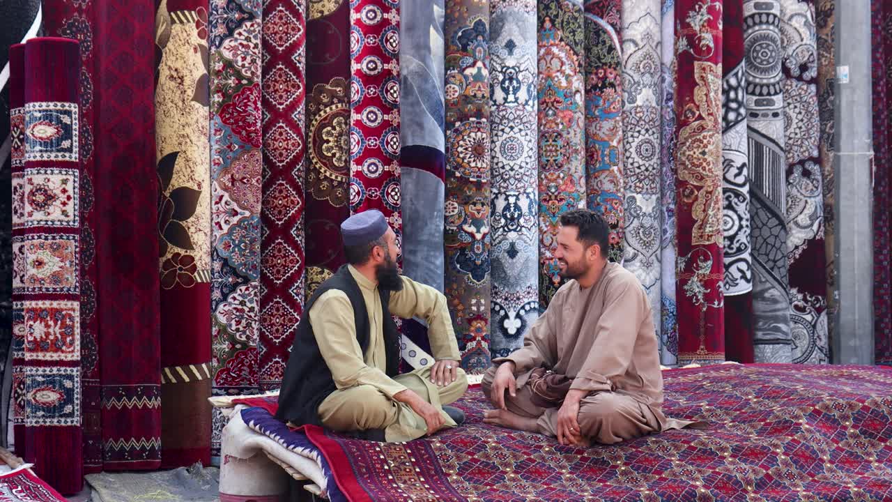 카불의 칼린 쇼핑몰