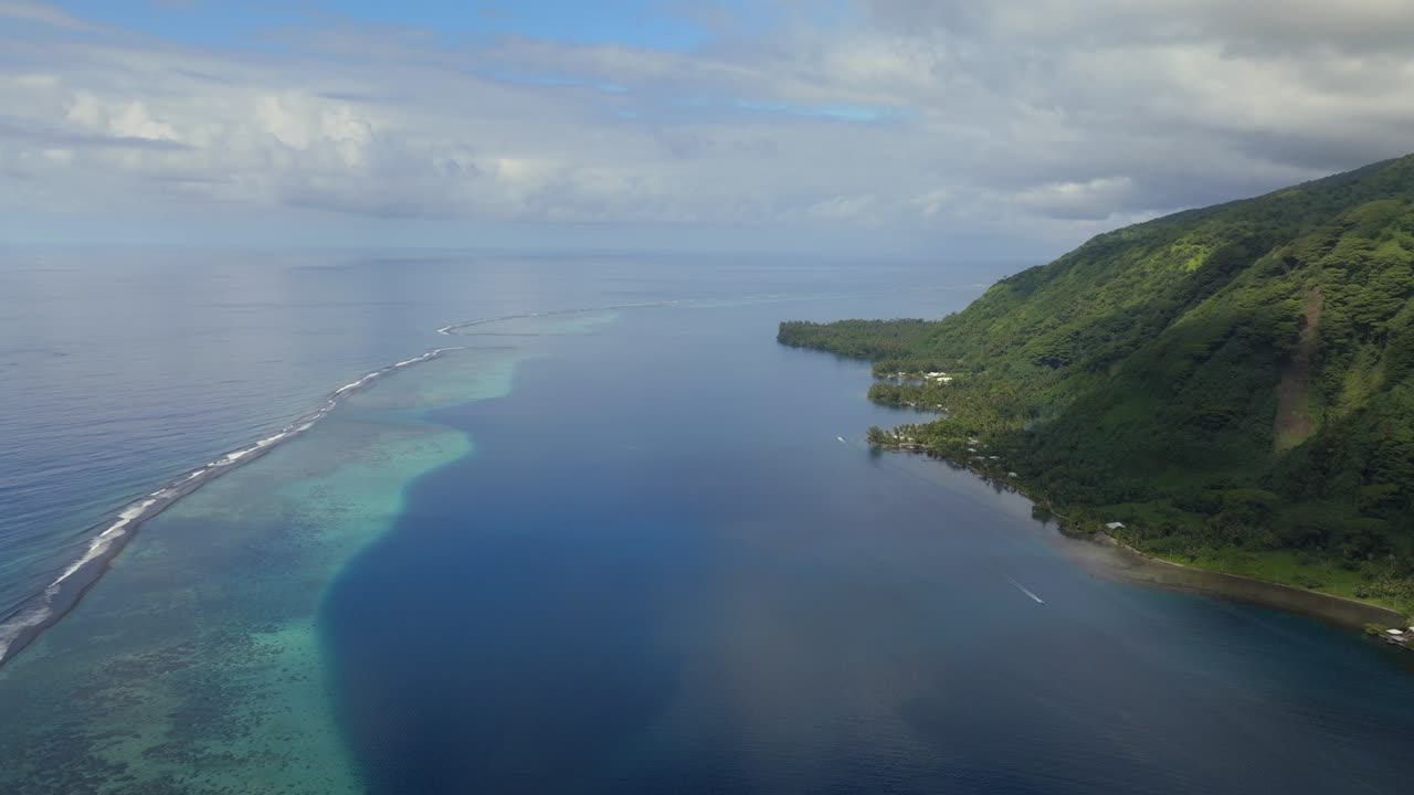 Tautira Bay North Shore Tahiti island French Polynesia aerial drone Vallee de Teahupoo Taiarapu Papara Tavera Vaitepiha River village farmland coral reef coastline South Pacific Ocean circle left