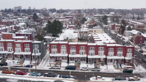 Snowing-in-American-urban-city-in-USA