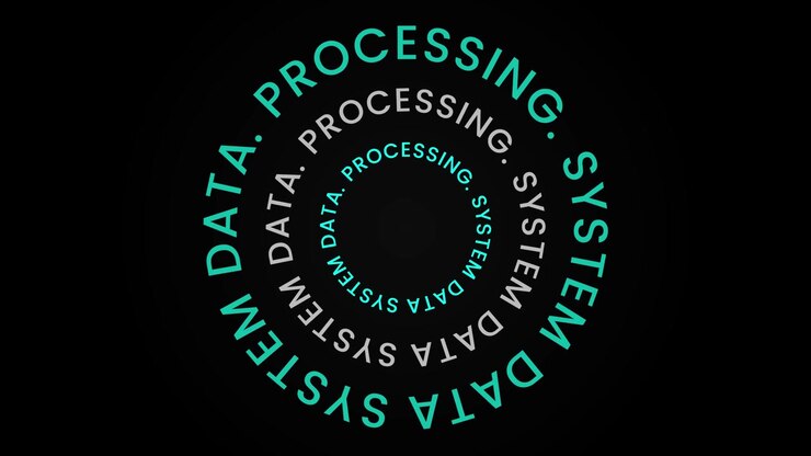 Cirkulær digital typografi-animation af systemdata isoleret på sort baggrund.