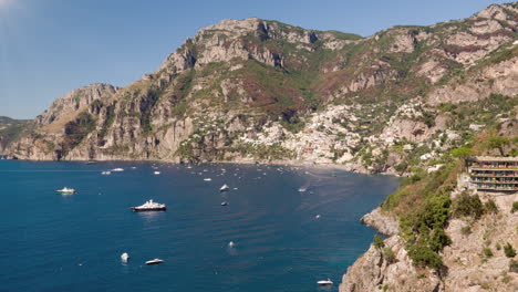 costa de amalfi pintoresco italiano