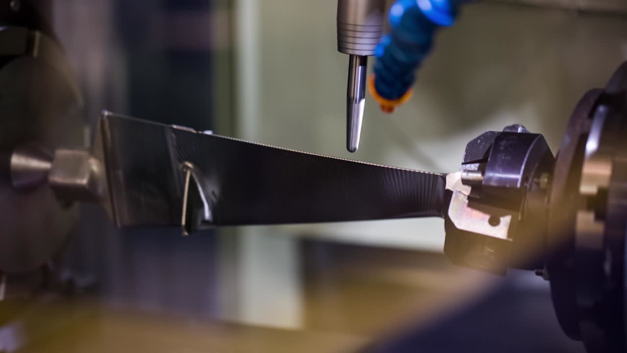 금속 가공 cnc 밀링 머신.