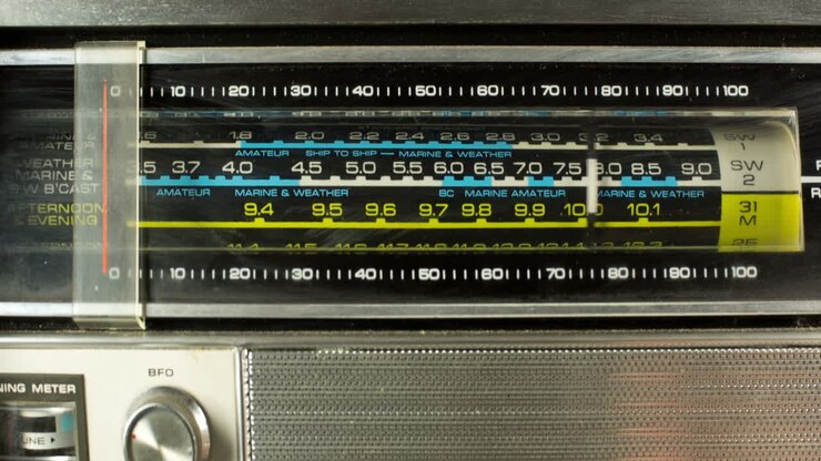 Radio VHF 07