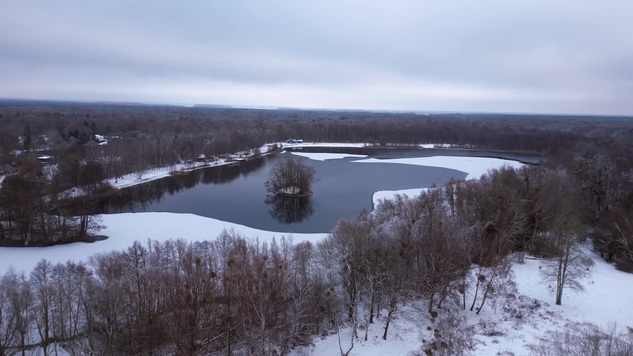 nieve de invierno hielo lago bosque bosque cielo nublado alemania