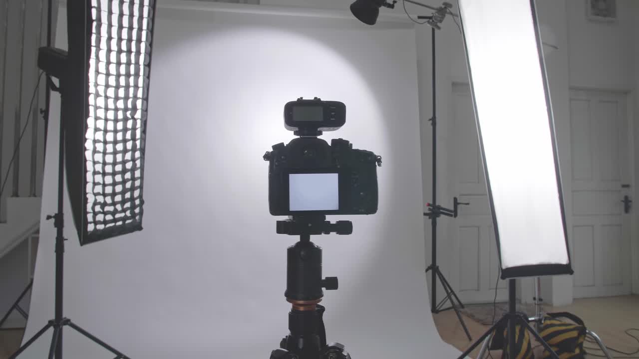 Studio Photography Setup with Camera and Lighting