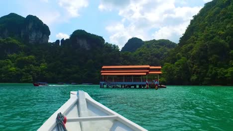 Lancha-Rápida-En-La-Isla-De-Langkawi,-Malasia