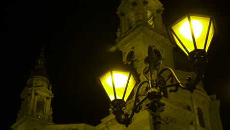 2 lamps close shot near st stephen basilika budapest