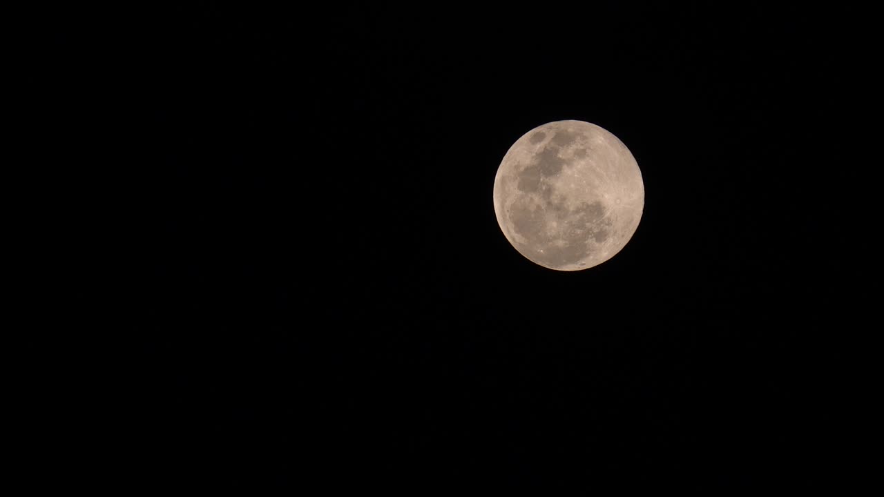 슈퍼 풀문 (super full moon) 2019년 2월 19일