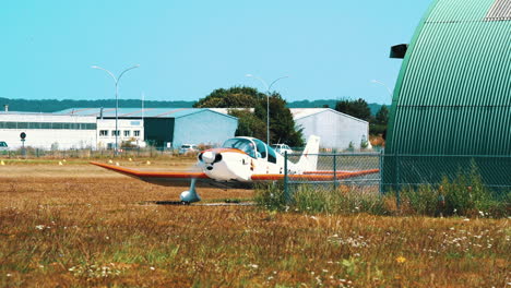 Helix-Flugzeug-Flugbereit