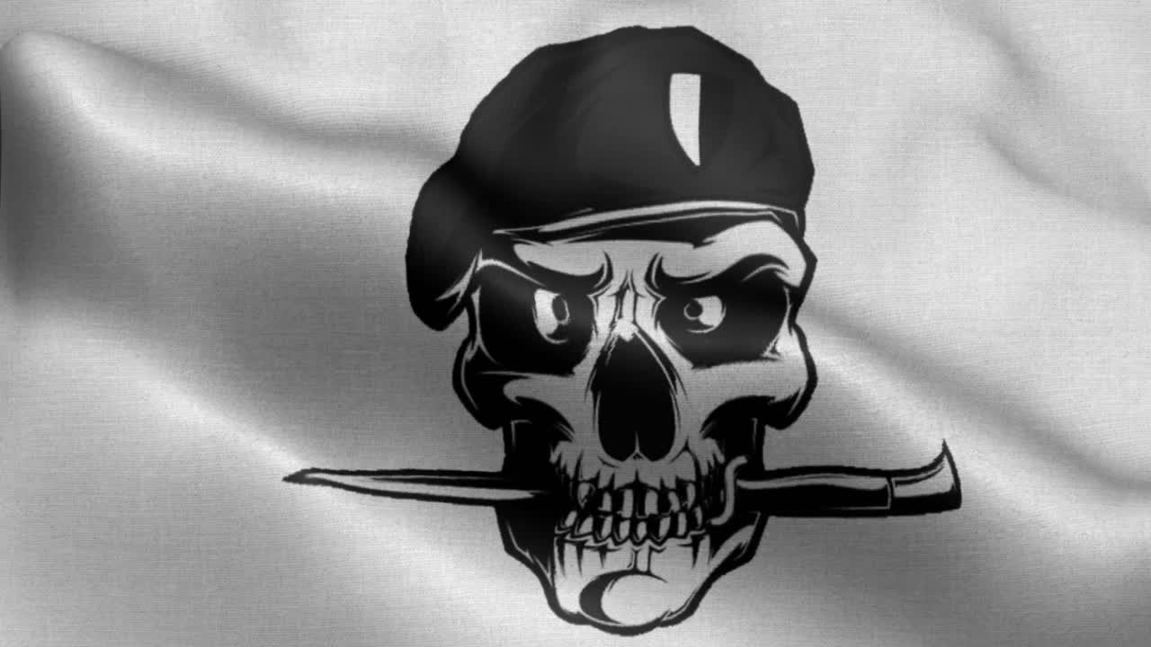 bandera ondeante de bucle animado de 4k con el símbolo de un símbolo de comando de boina negra