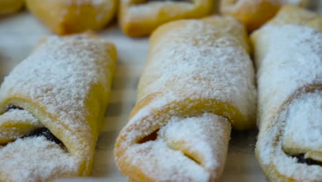 pastelería húngara, hasta glaseado burgenland kifli