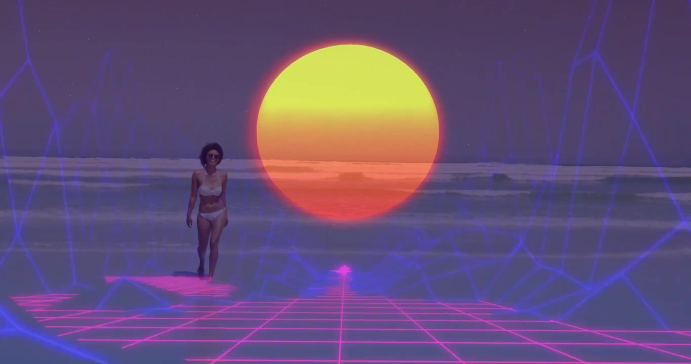 Inquadratura di una donna che cammina su una griglia al neon, con un wireframe blu pulsante intorno a lei, e un glitch tecnologico che cerca il sole.