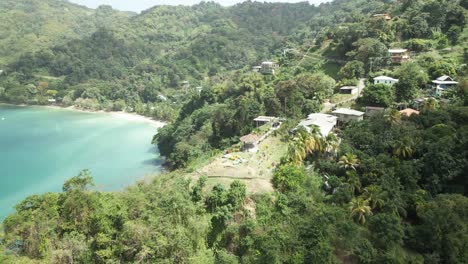 Revelación-Aérea-De-Fort-Campbelton-En-La-Isla-Tropical-De-Tobago