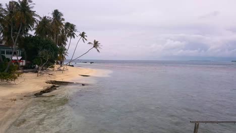 tomas de drones de la isla maldiva dethuslusdhoo, cerca de la capital masculina, maldivas