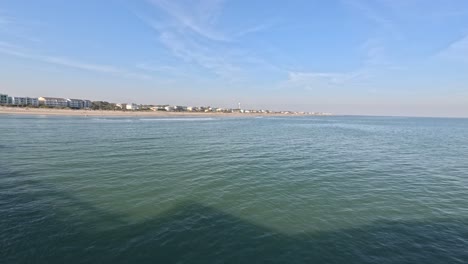 Muelle-De-Folly-Beach-Mirando-Hacia-La-Orilla-En-Charleston-Carolina-Del-Sur-2024