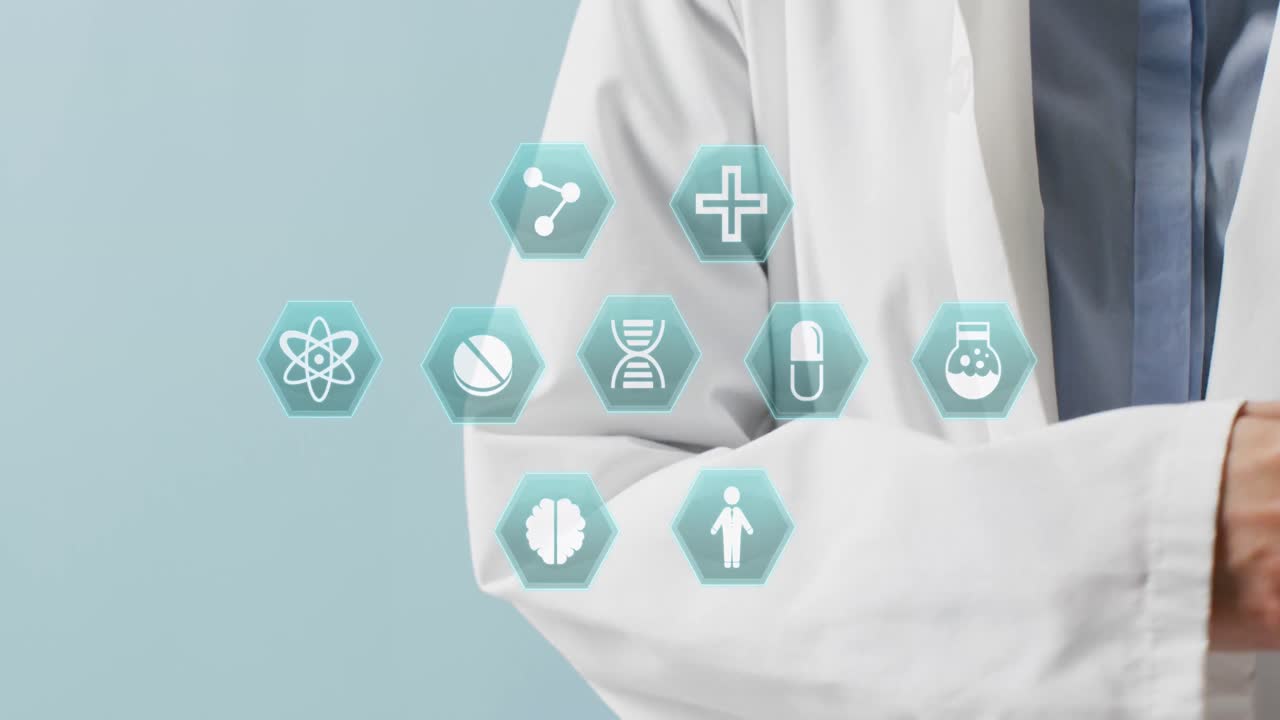 스테토스코프를 가진 백인 여성 의사 위에 의료 아이콘의 애니메이션