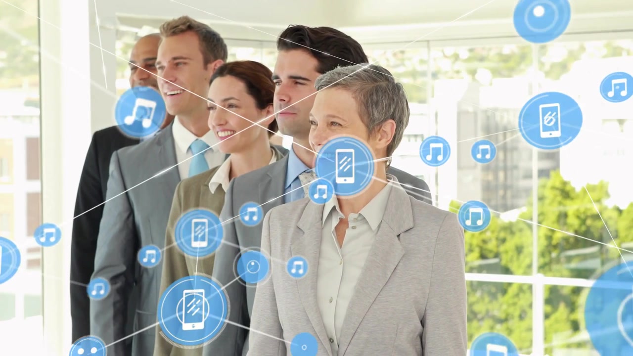 Dirigenti aziendali alla finestra, con un'icona del telefono che appare, generando icone e linee che promuovono la connessione.