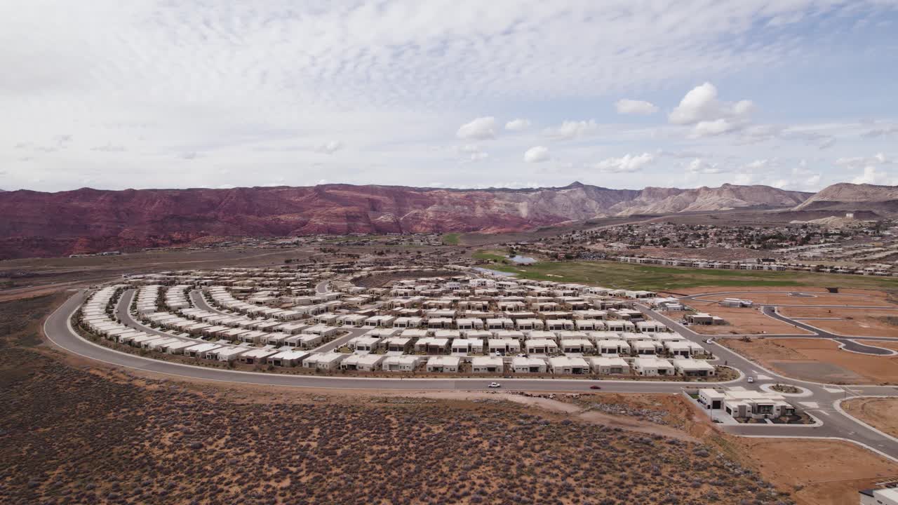 Real Estate Suburban Residential Houses in Ivins, near St. George, Utah