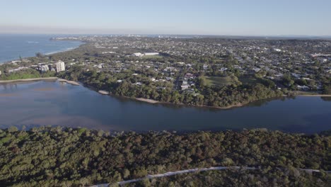 Currimundi-Lake-And-Creek-On-The-Coastline-Of-Wurtulla-In-Queensland,-Australia