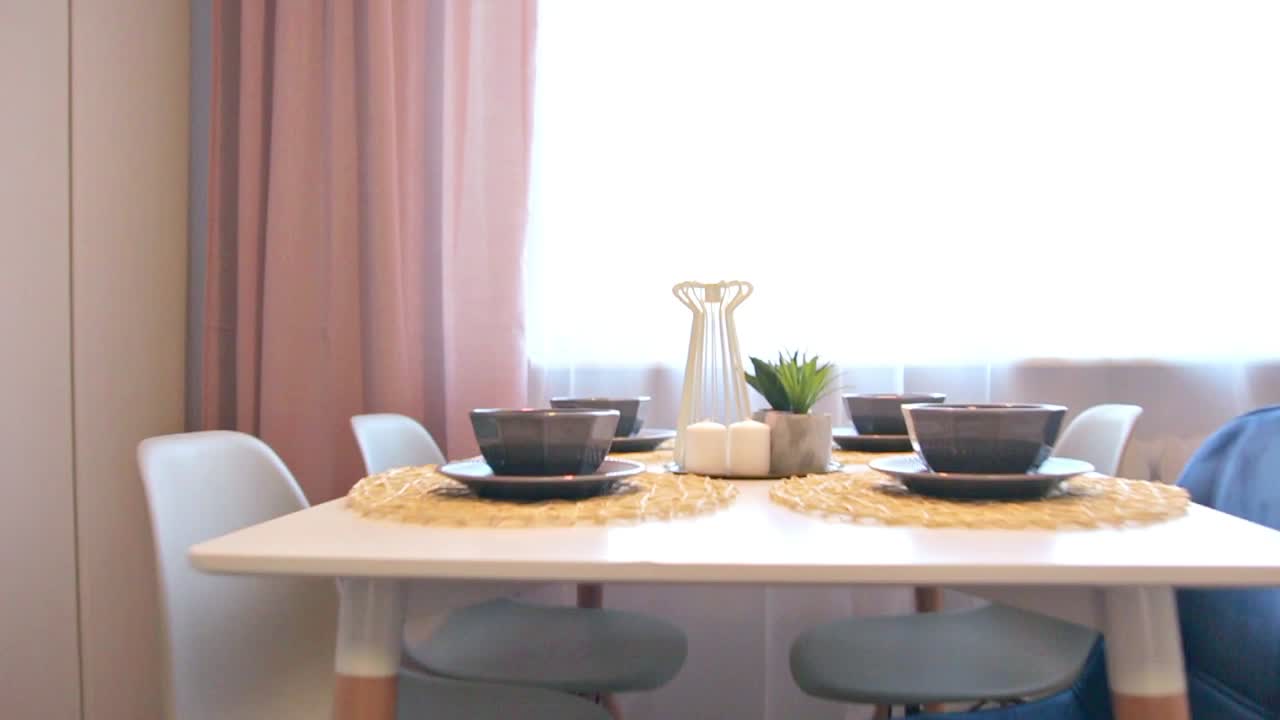 Camera glide thru the living room