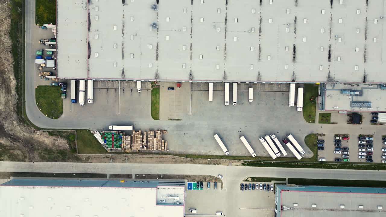 vista aérea del almacén de mercancías