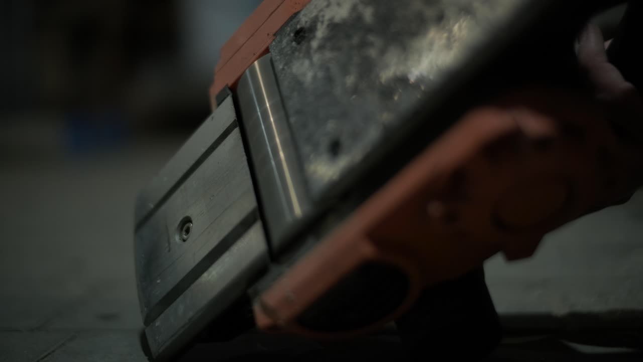 Electric Planer Turning On and Off