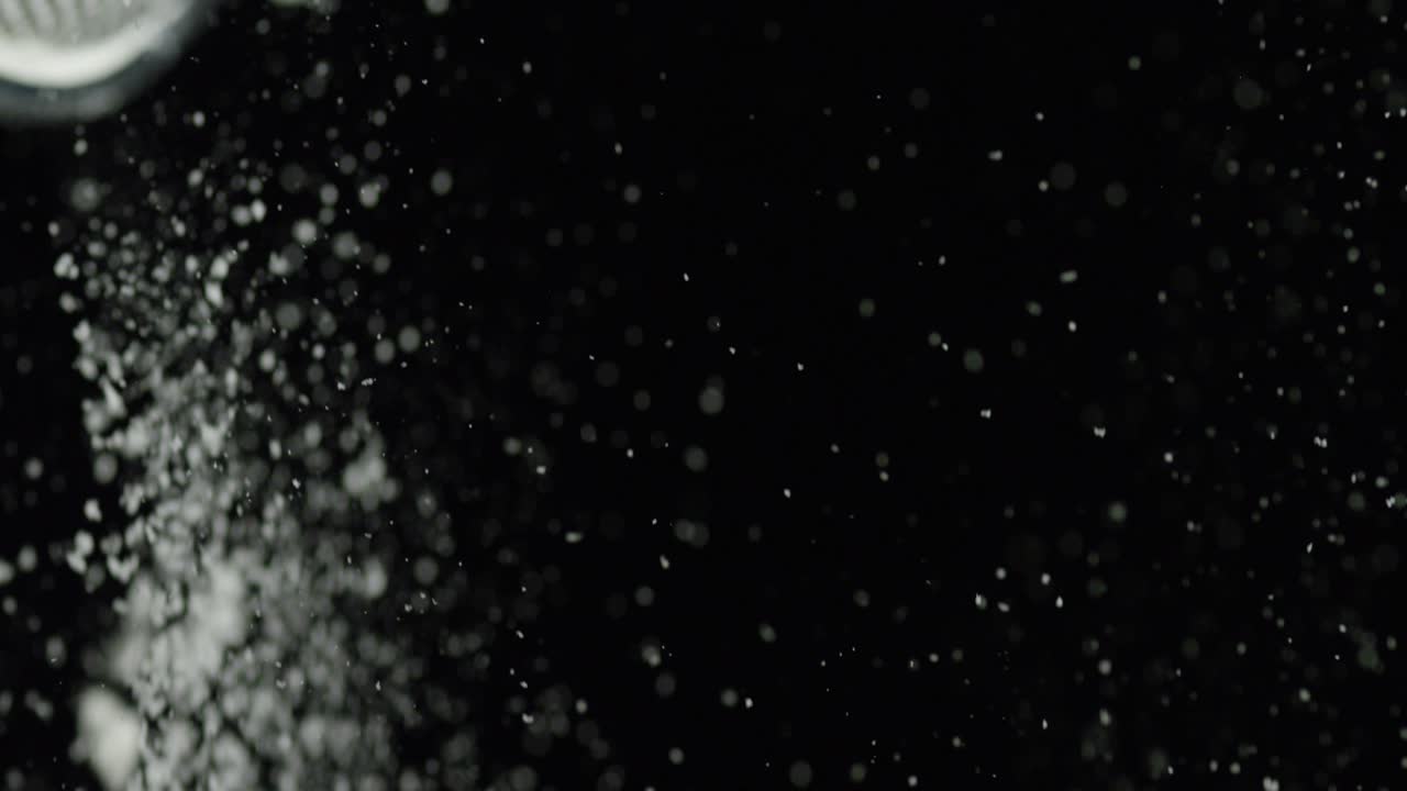 Esplosione di polvere o effetto neve