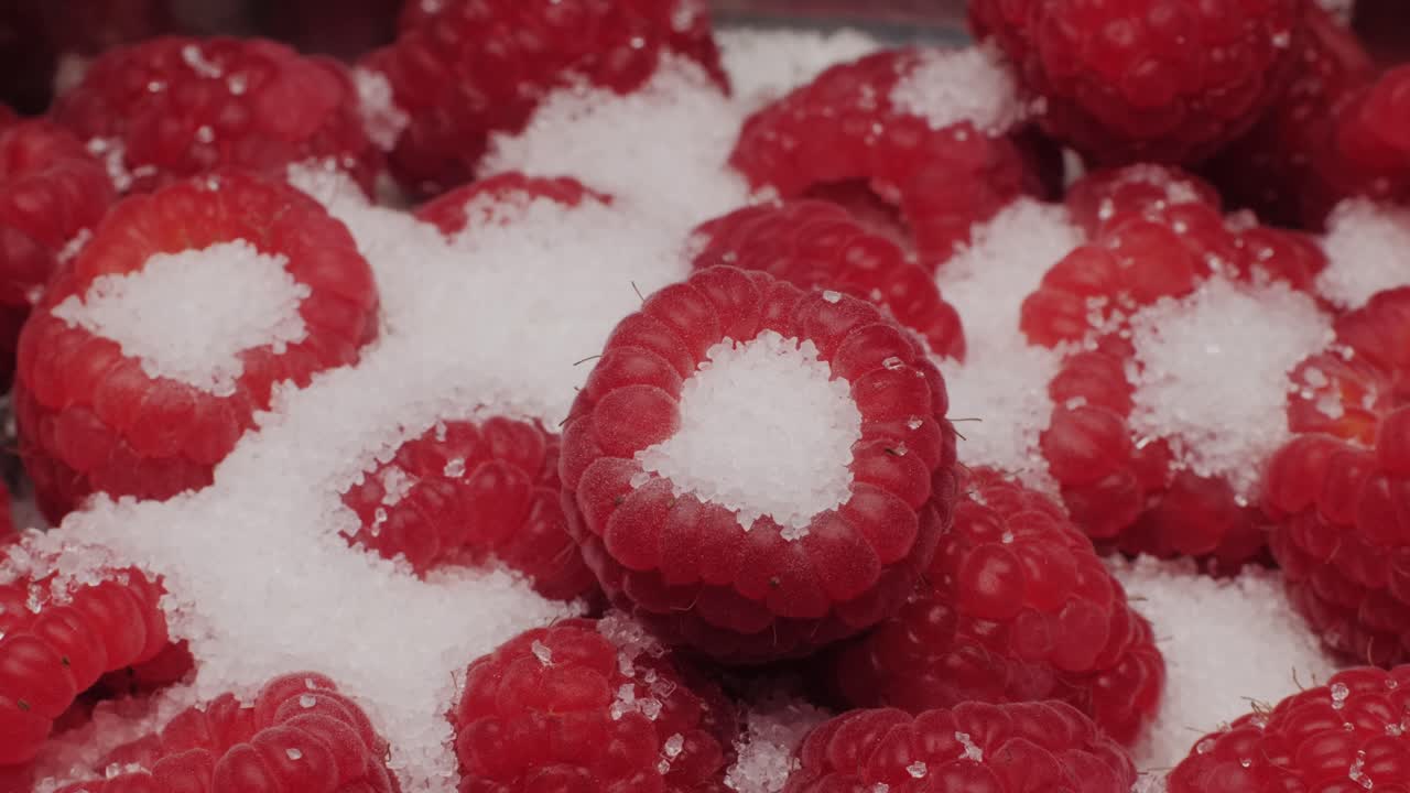 Raspberries with Sugar