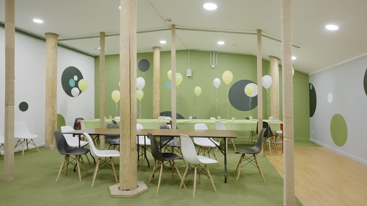 Kids Party Room Decor