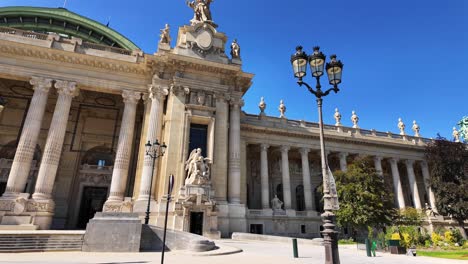 petit palais paris france art museum entrance museum of fine arts city of paris
